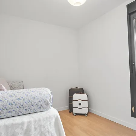Апартаменты Piso Moderno En La Costa Cantabra *