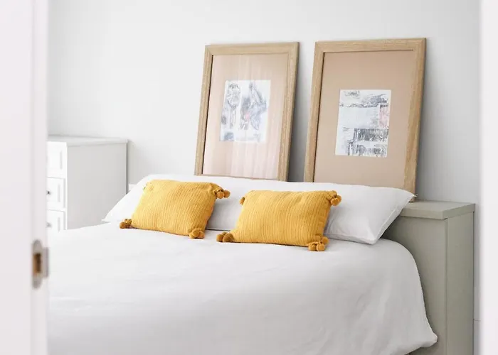 Piso Moderno En La Costa Cantabra * Soto de la Marina