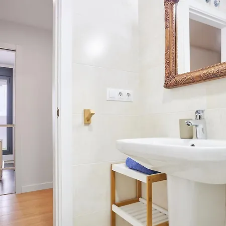 Piso Moderno En La Costa Cántabra *